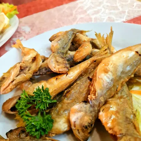 Family Four Seasons Отель 2*