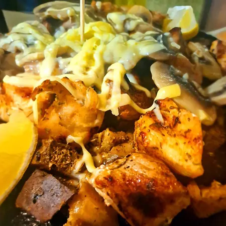 Отель Family Four Seasons