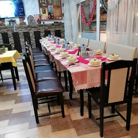 Family Four Seasons Отель 2*