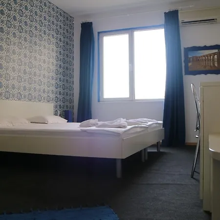 Family Four Seasons Отель 2*