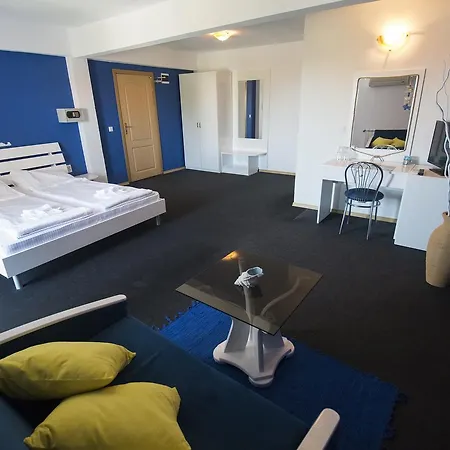 Hotel Family Four Seasons Zarewo