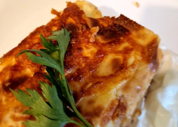 Family Four Seasons Țarevo