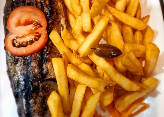 Family Four Seasons 2* Țarevo