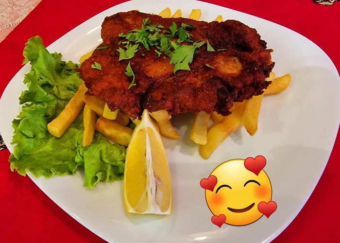 Family Four Seasons Hotel Țarevo