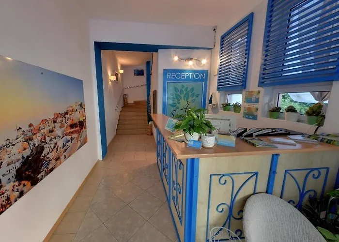 Family Four Seasons Hotel Țarevo