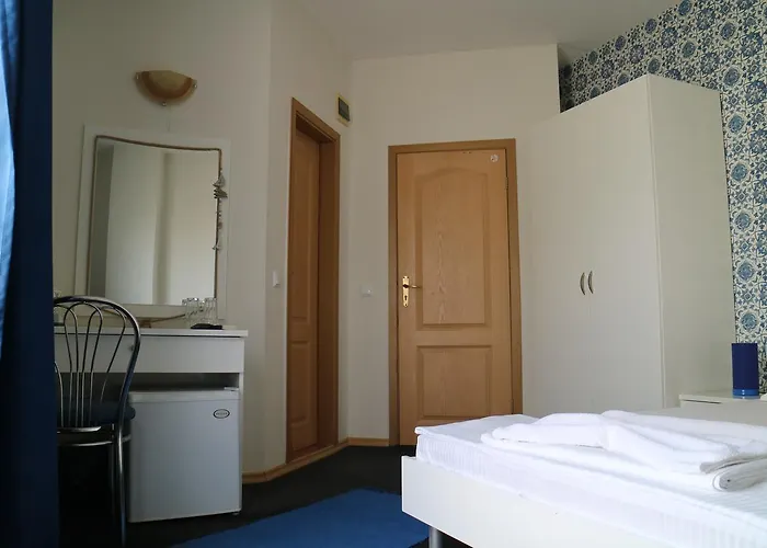 Family Four Seasons Țarevo